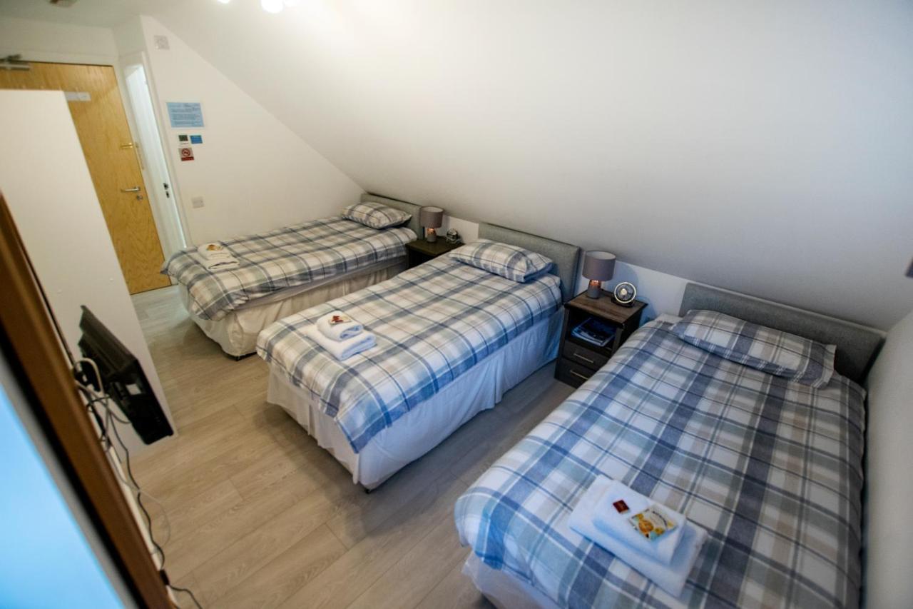 Отель Corran Bunkhouse Экстерьер фото