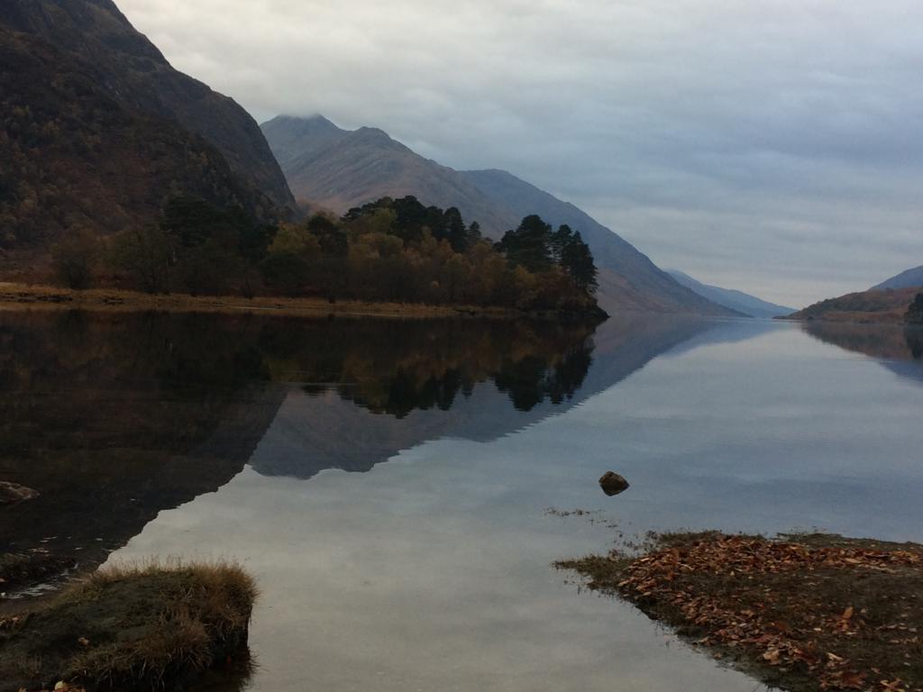 Отель Corran Bunkhouse Экстерьер фото Loch Arkaig