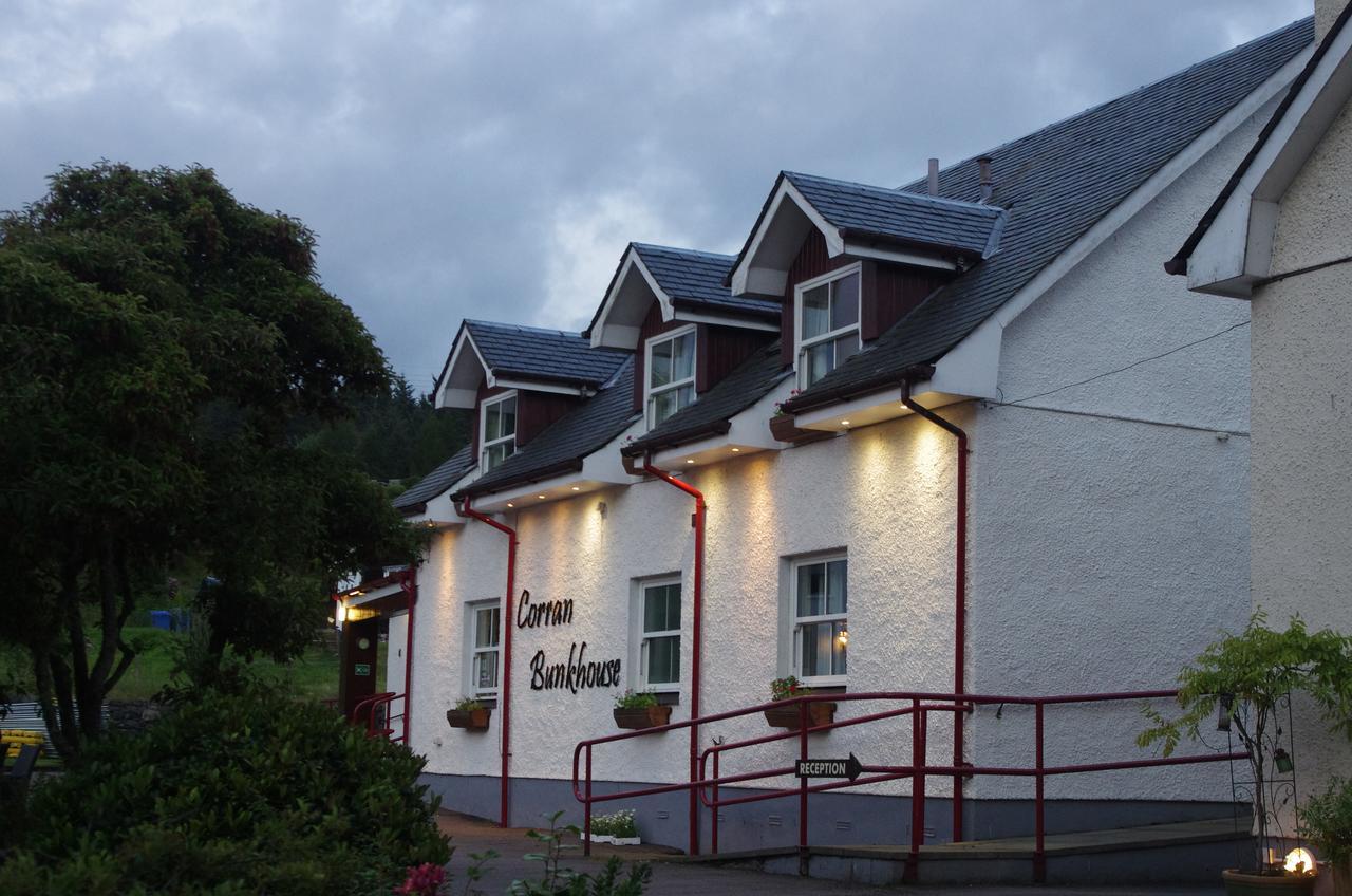 Отель Corran Bunkhouse Номер фото The Corran Bar and Restaurant